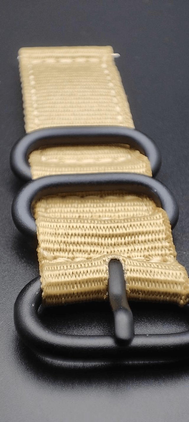 20mm nylon (2 coloris)