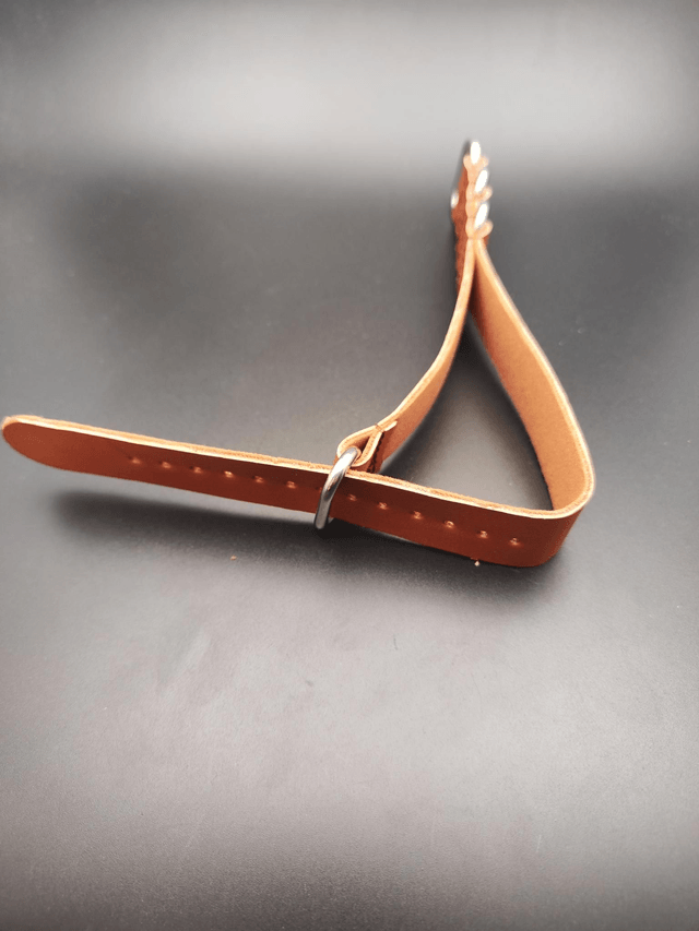 Type NATO en Cuir PU
