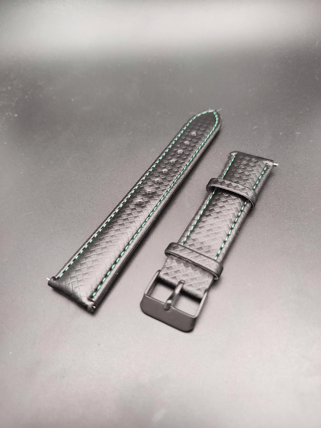 20mm cuir motif carbone (2 coloris)