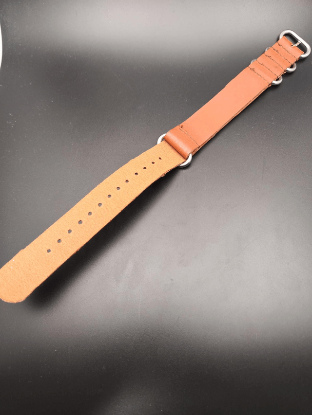 Type NATO en Cuir PU